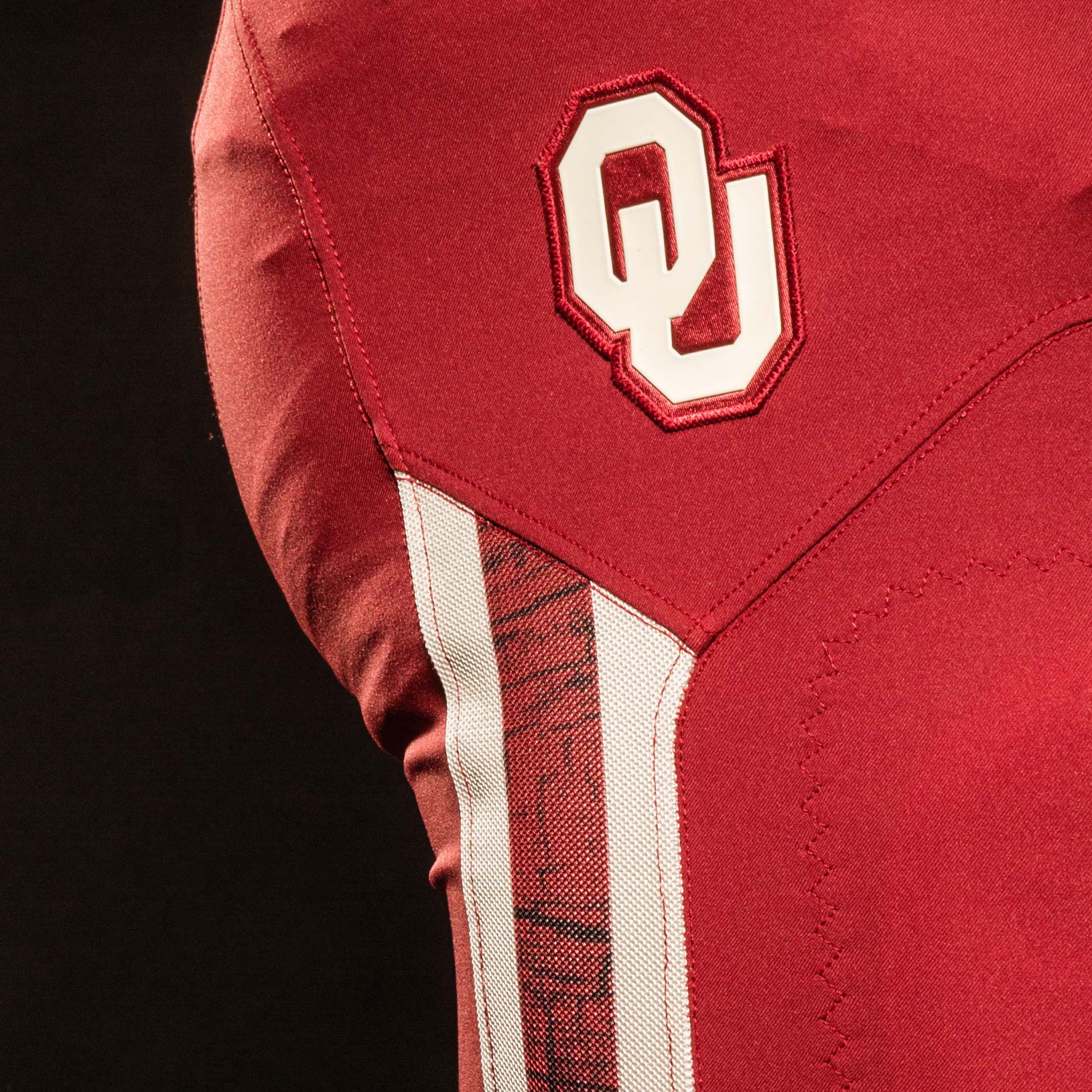 Oklahoma Sooners will debut alternate uniforms Saturday – 102.3 KRMG