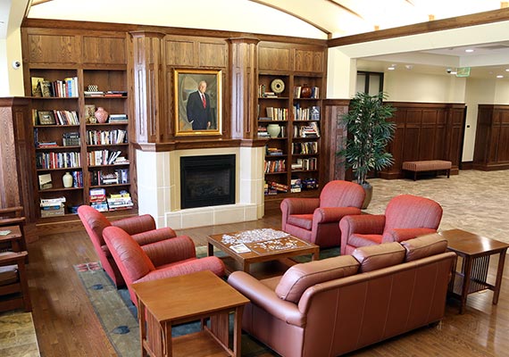 The David & Cory Le Norman Family Q's Commons in Headington Hall allows students to visit and relax with fellow residents in a comfortable setting. 